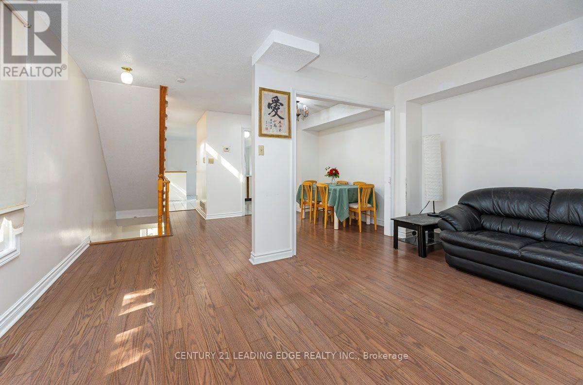 1 - 3 Reidmount Avenue Property Photo 6