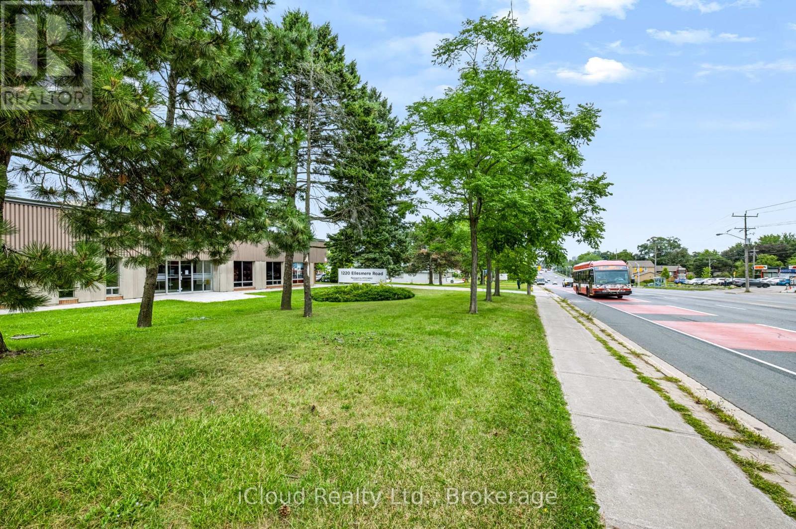 1220 Ellesmere Road Property Photo 5