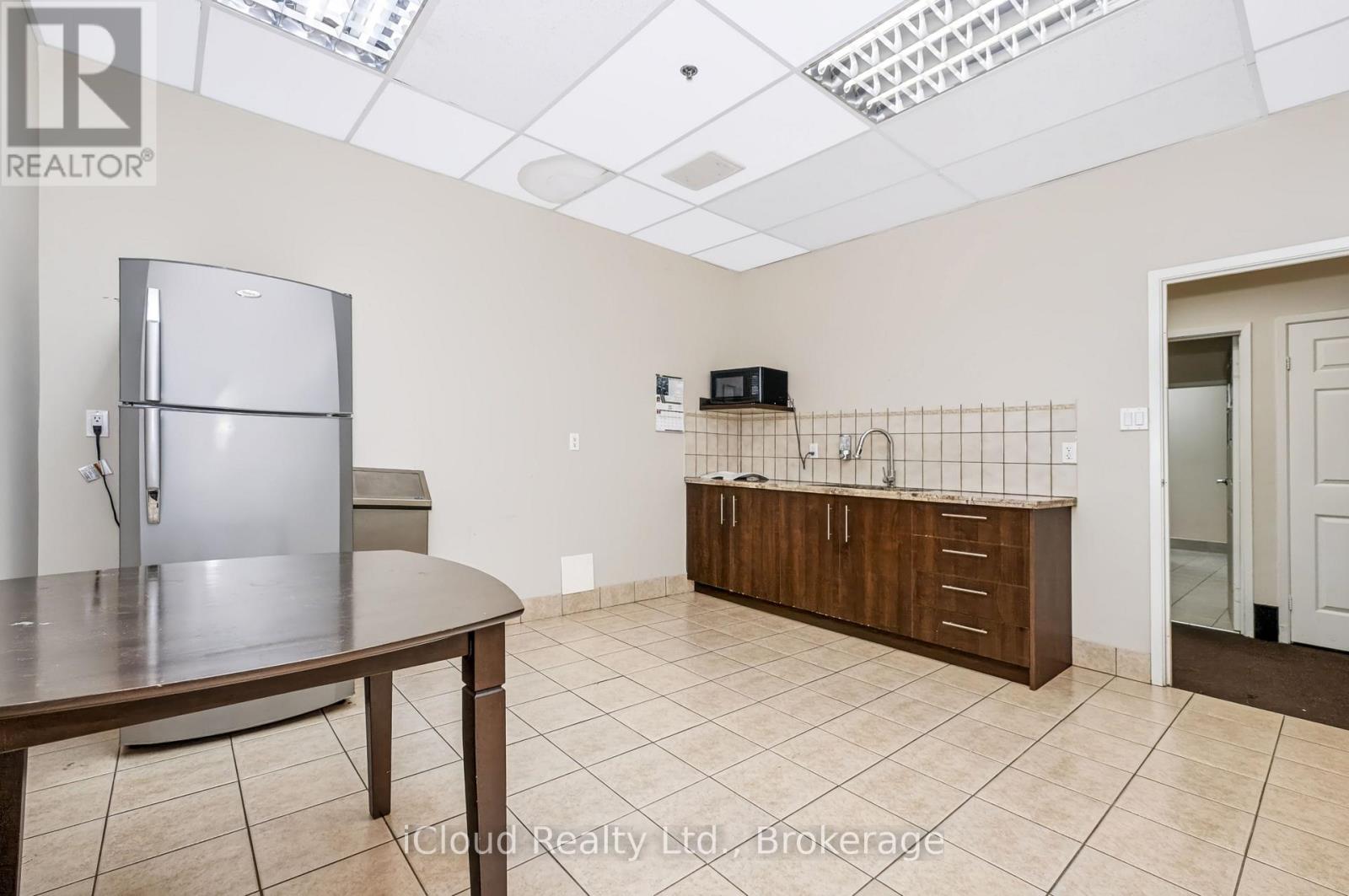 1220 Ellesmere Road Property Photo 37