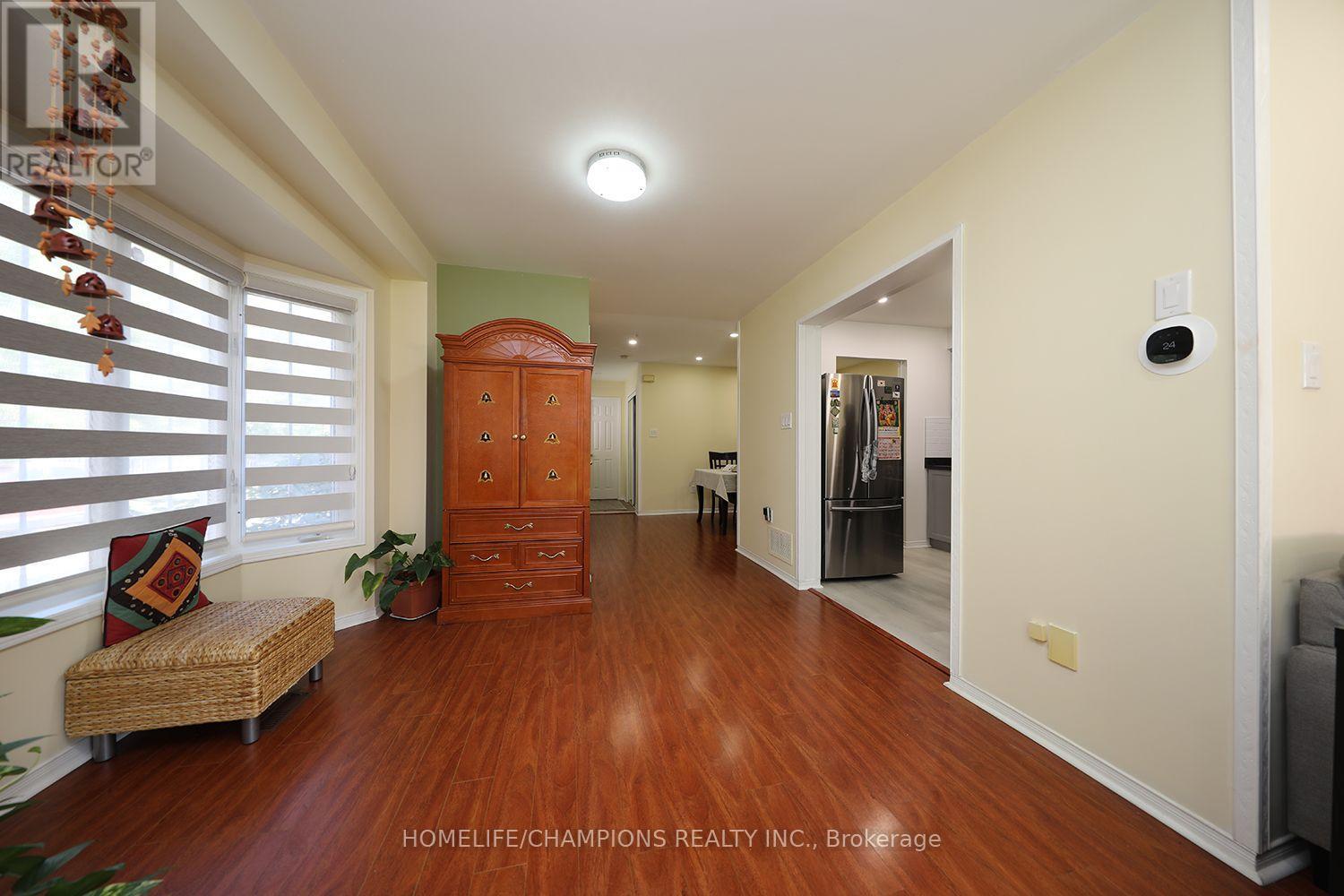 16 Echo Glen Road Property Photo 6