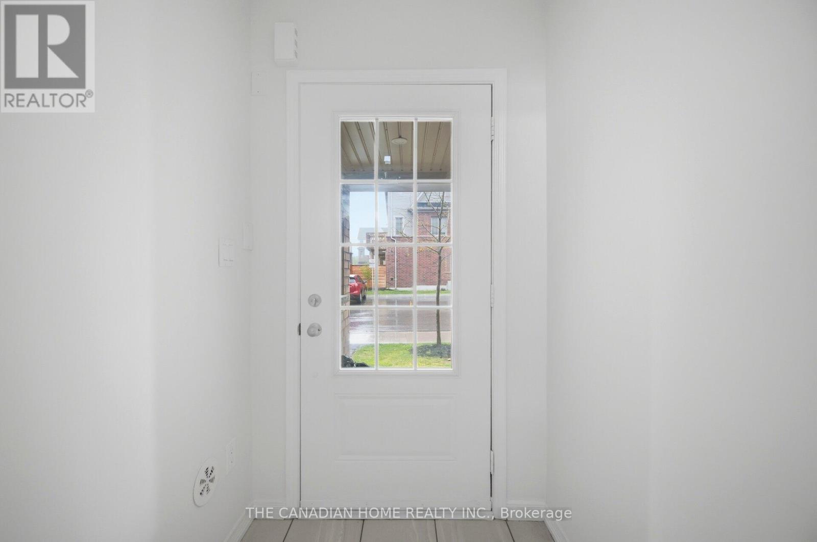 99 Danzatore Path Property Photo 4