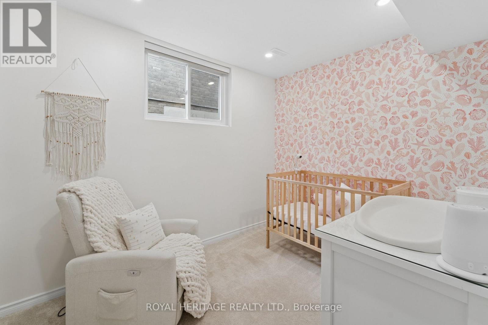 28 Glanville Crescent Property Photo 19