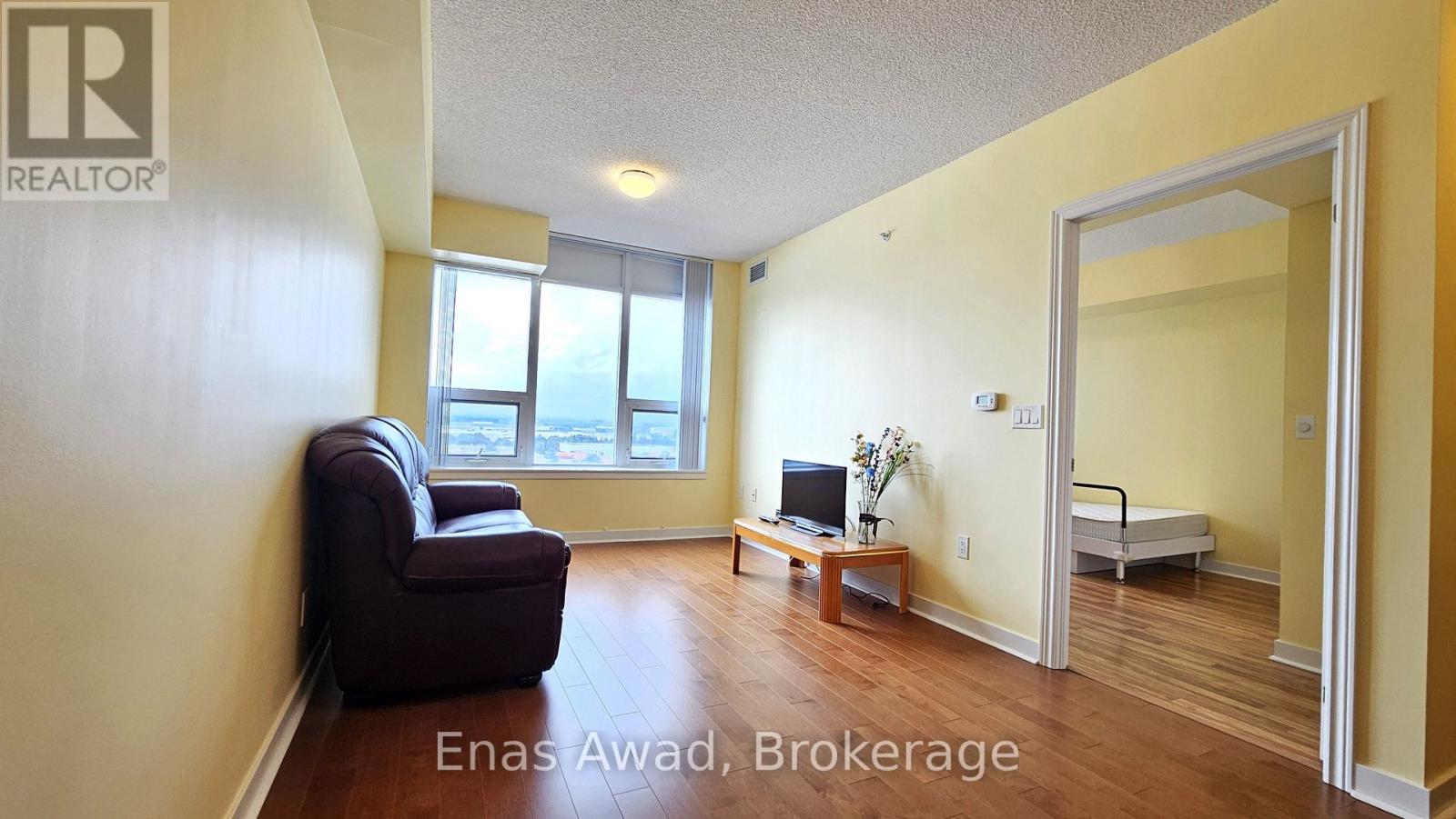 1015 - 1038 MCNICOLL AVENUE Property Photo 1