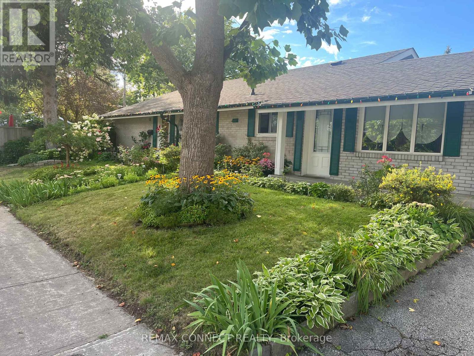 2 Hapley Drive Property Photo 2