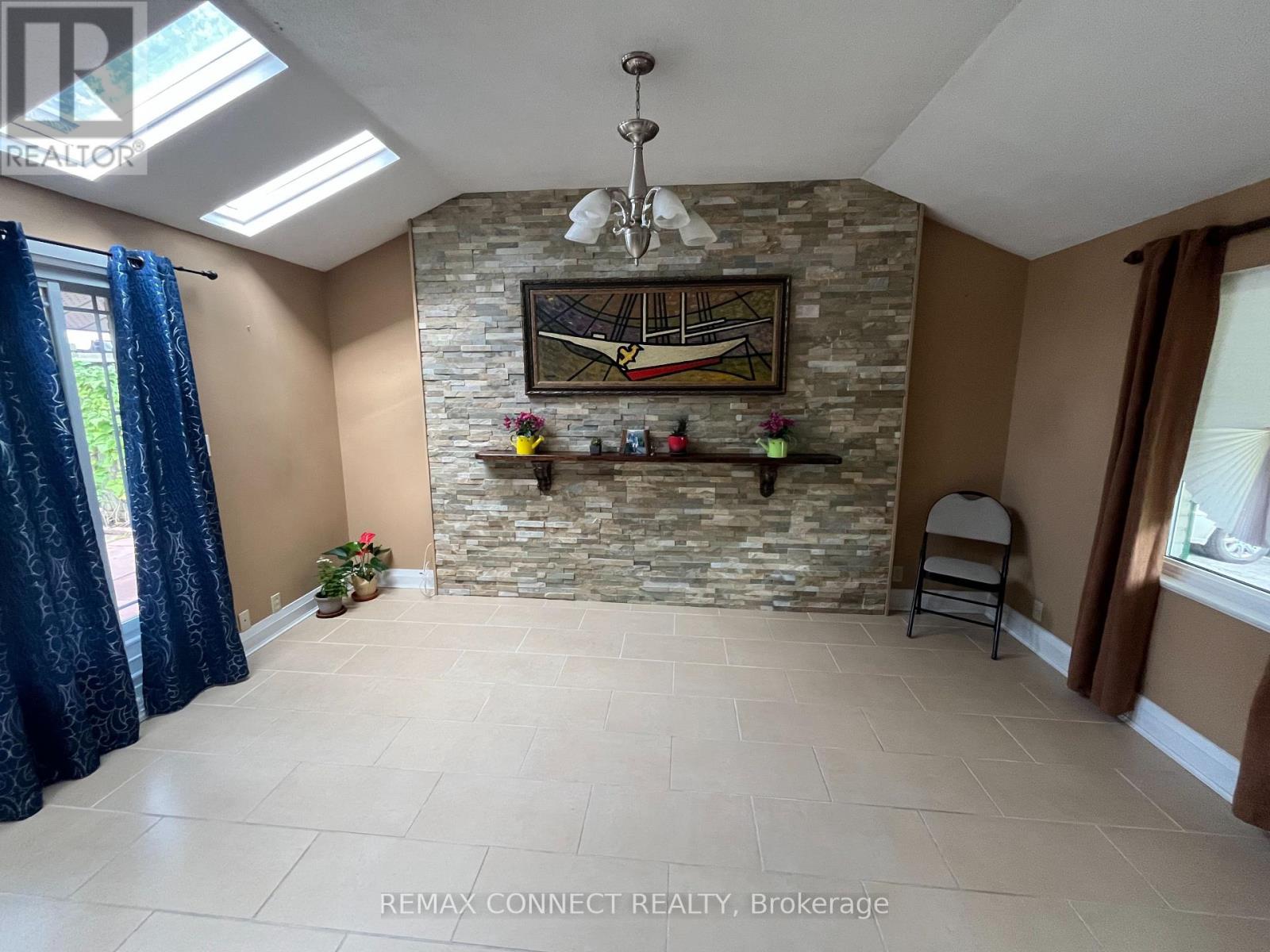 2 Hapley Drive Property Photo 3