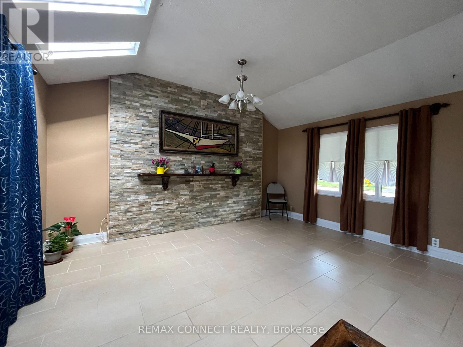 2 Hapley Drive Property Photo 4