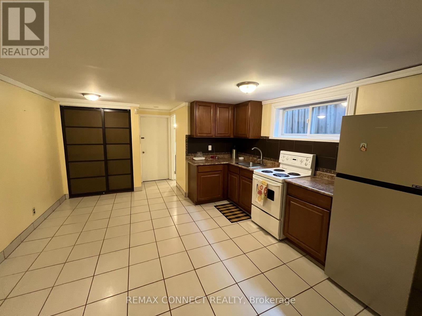 2 Hapley Drive Property Photo 7