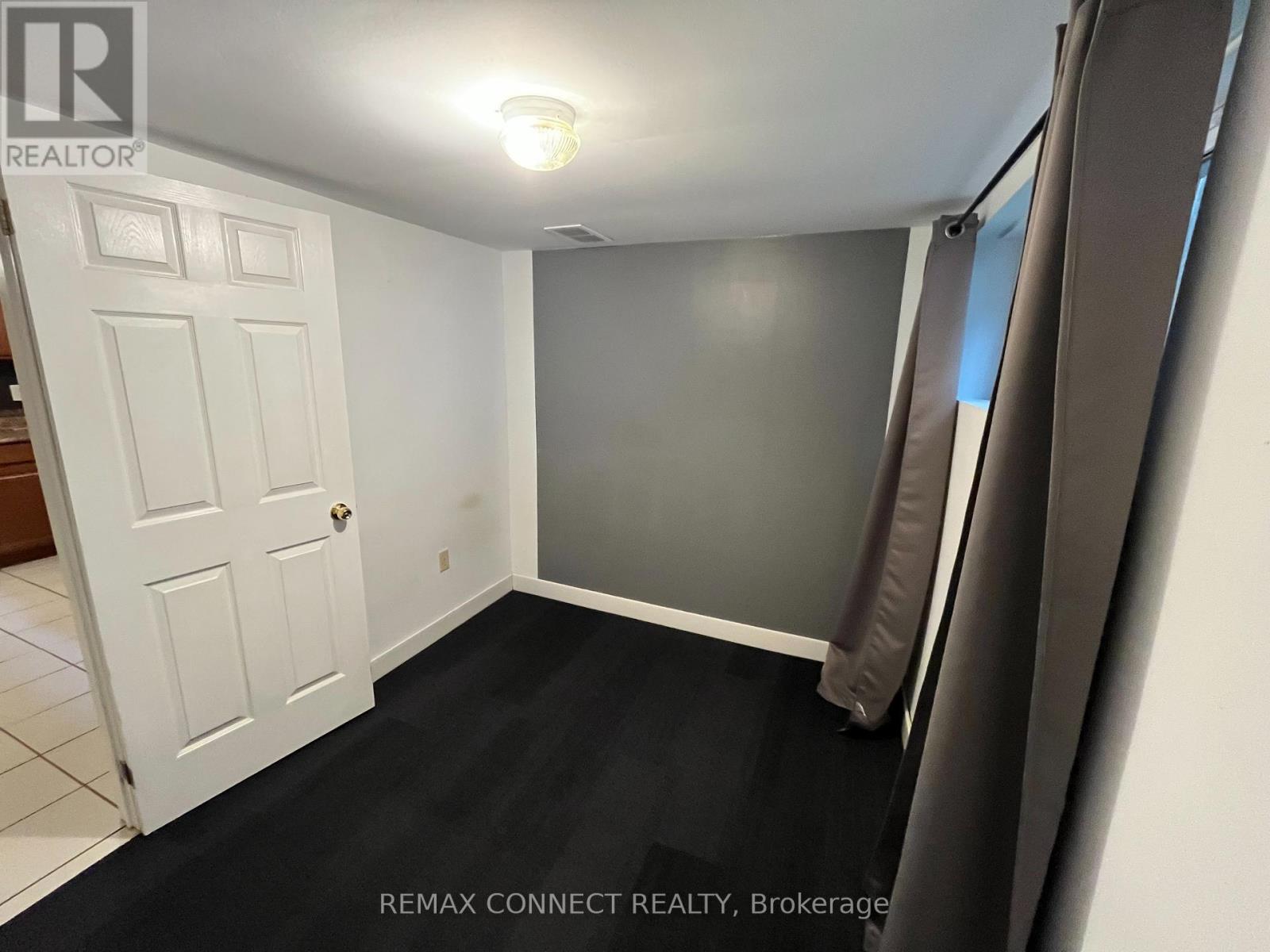 2 Hapley Drive Property Photo 9