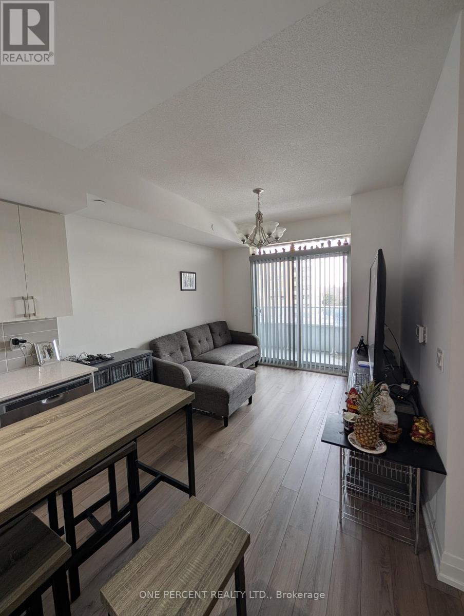 711 - 3121 Sheppard Avenue E Property Photo 1