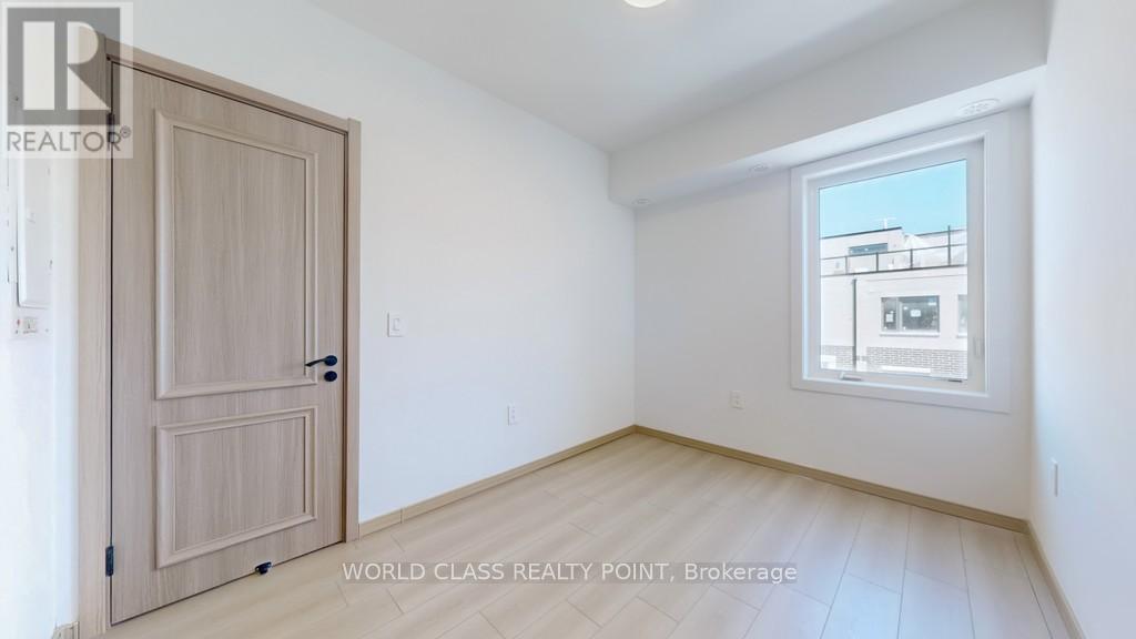 C3- 308 - 3425 Sheppard Avenue E Property Photo 11