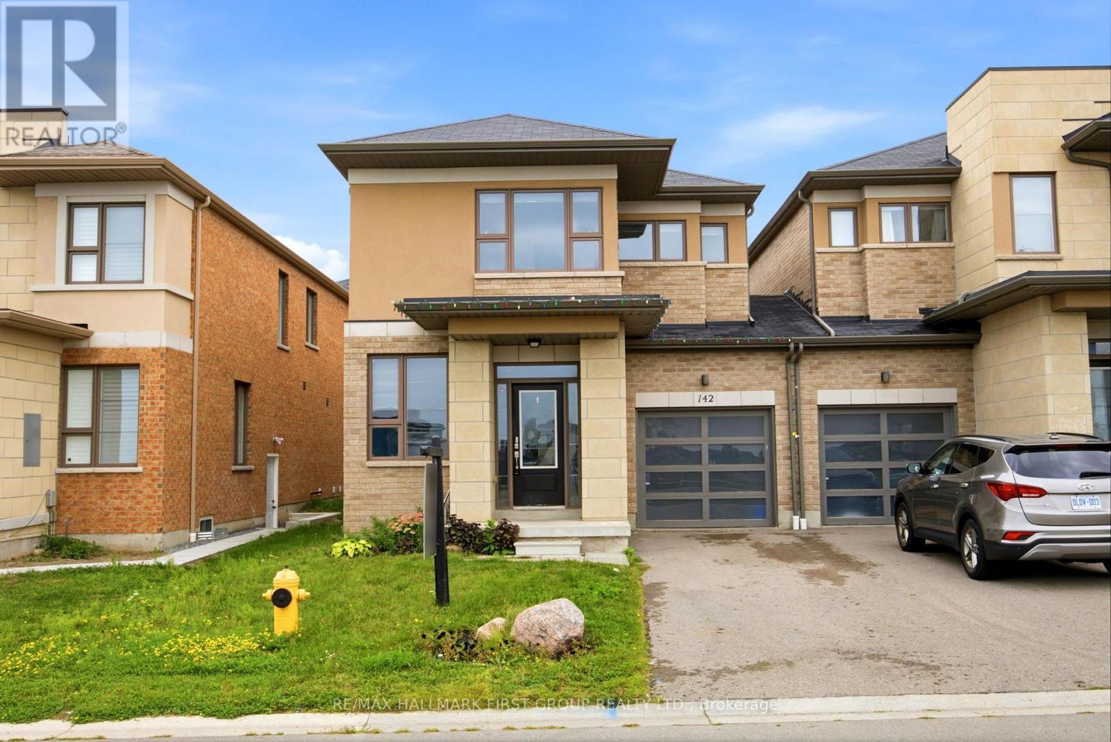 142 Vanier Street Property Photo 1