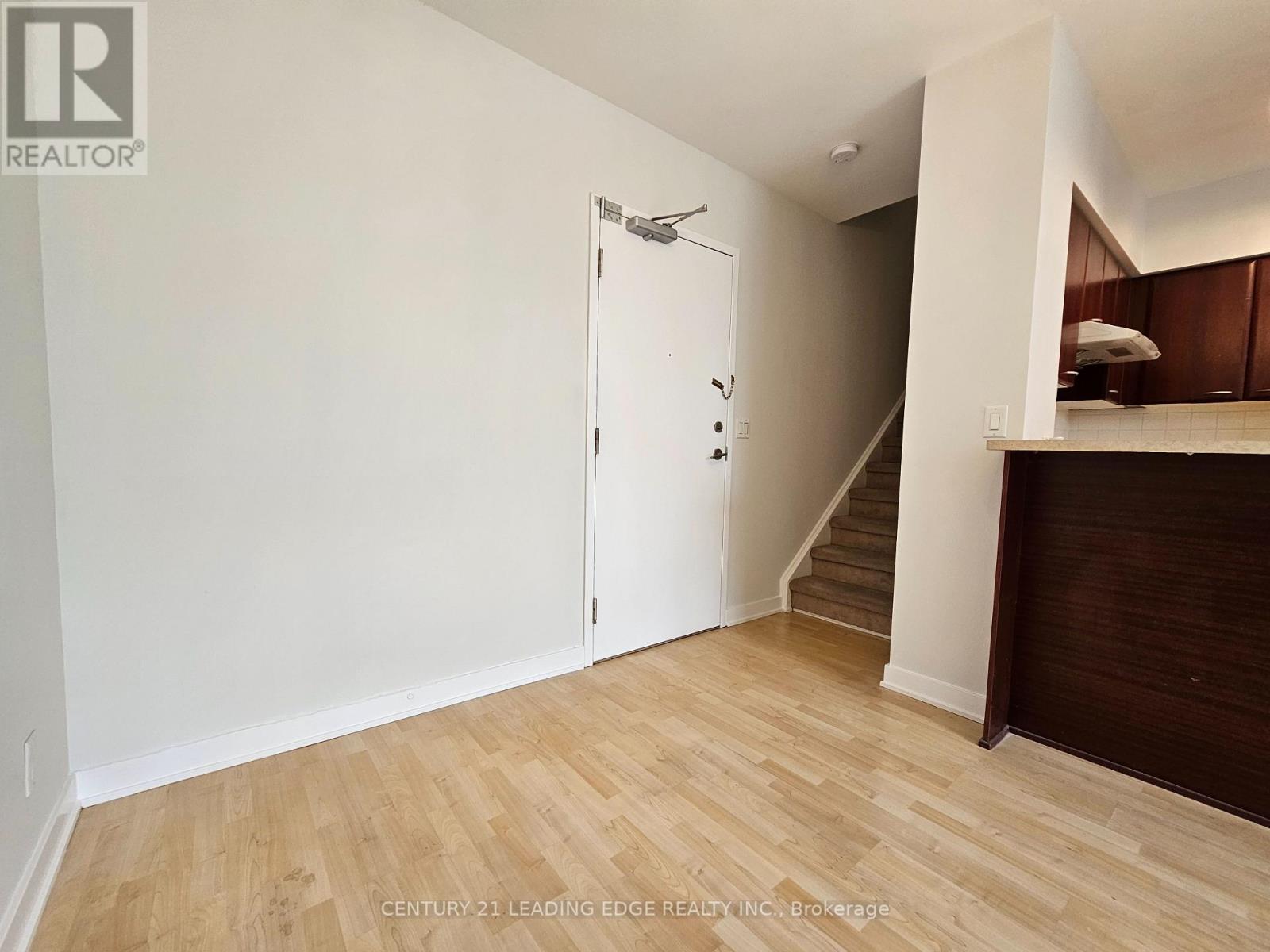 Th120 - 38 Lee Centre Drive Property Photo 15