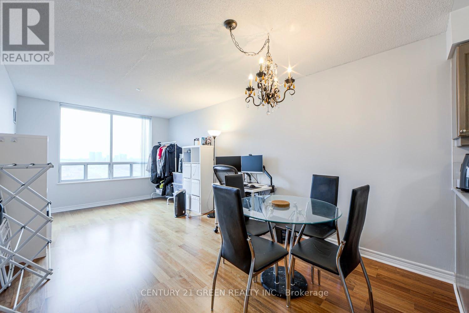 2623 - 68 Corporate Drive Property Photo 12