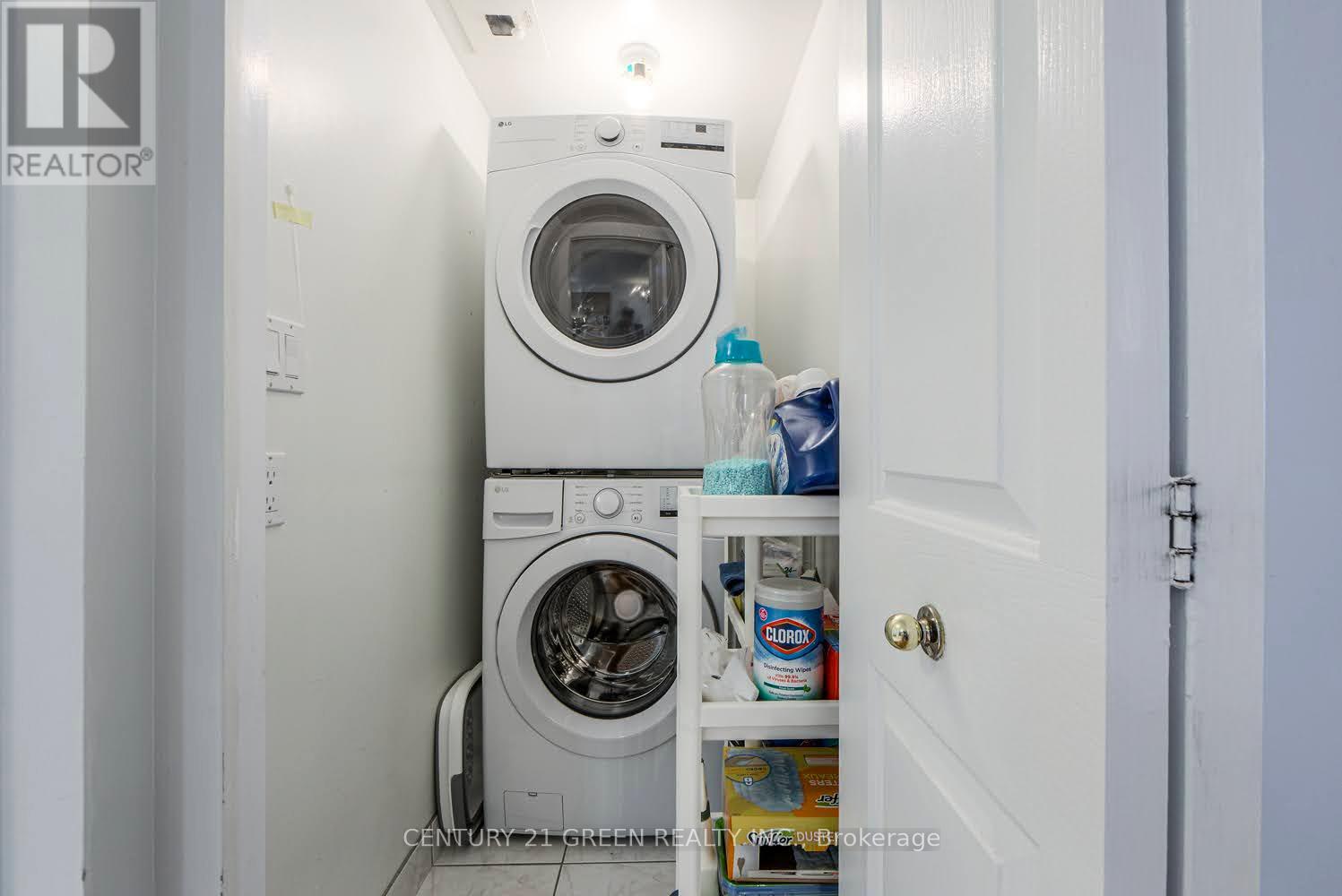 2623 - 68 Corporate Drive Property Photo 18