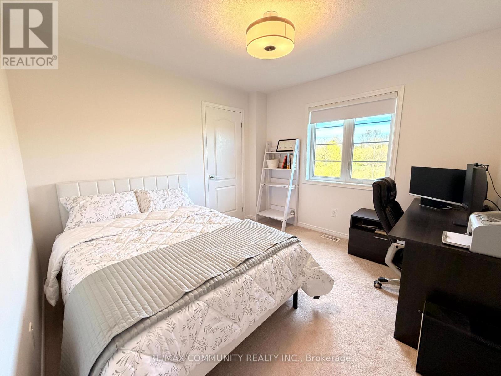 2557 Bandsman Crescent Property Photo 22