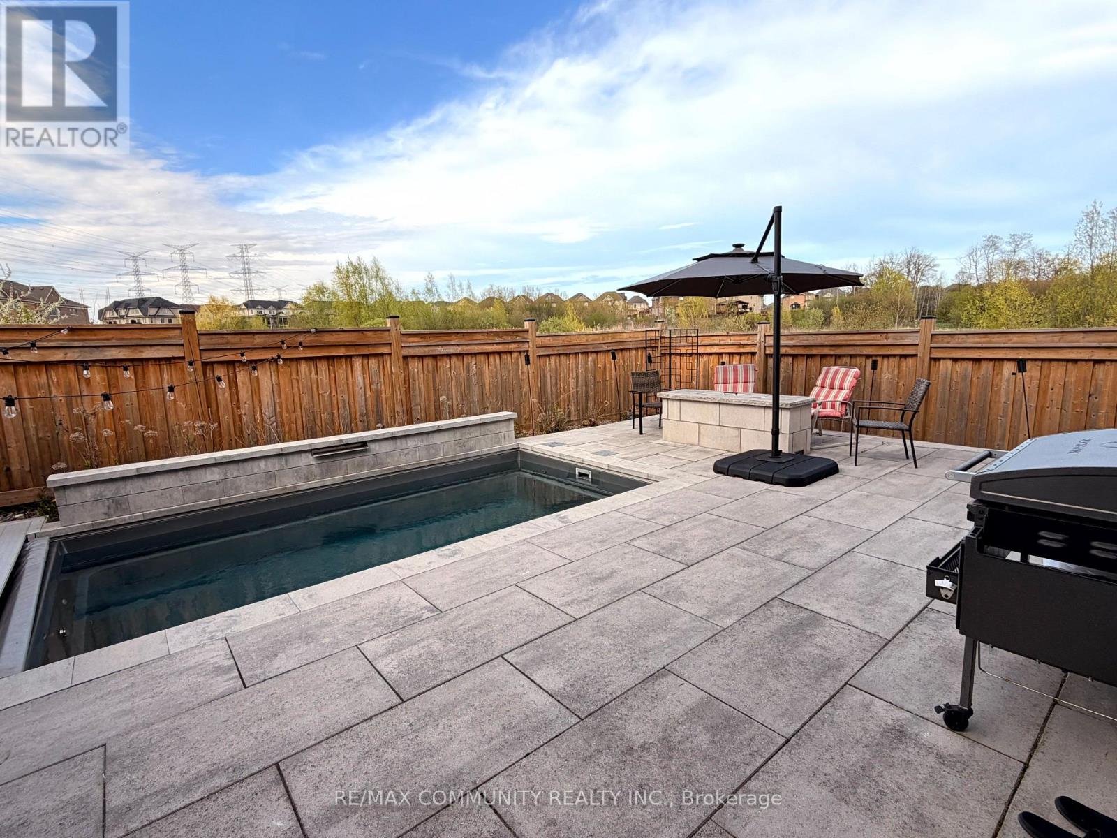 2557 Bandsman Crescent Property Photo 31
