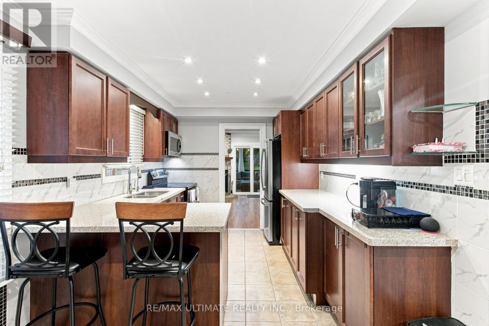73 Cluett Drive Property Photo 11