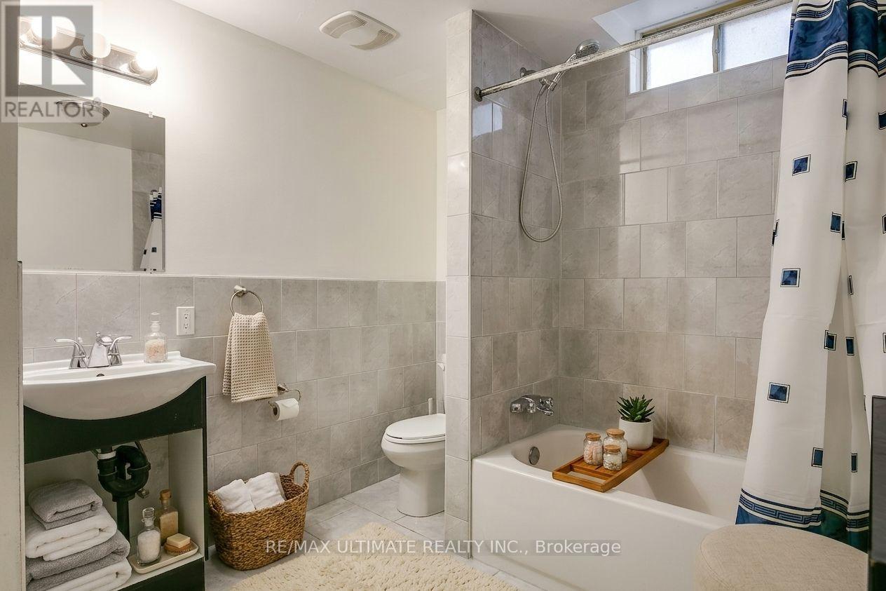 73 Cluett Drive Property Photo 26