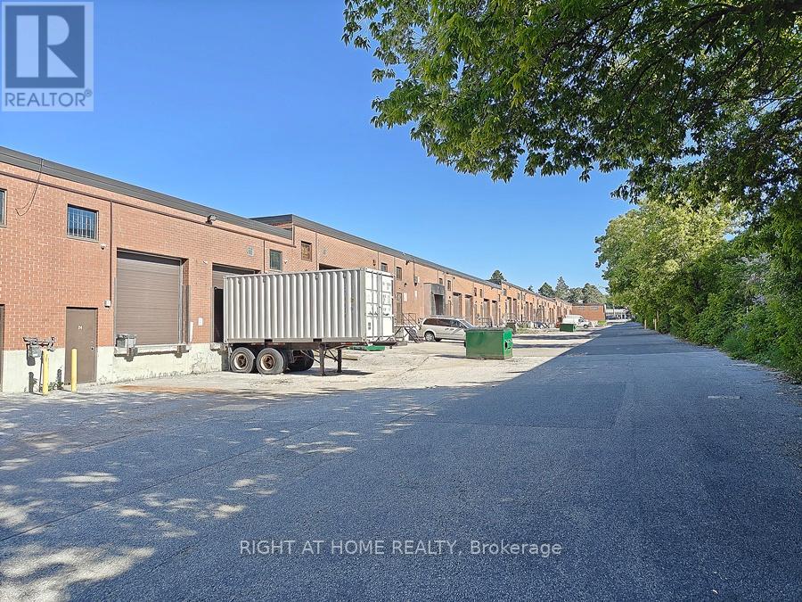 26 - 1220 Ellesmere Road Property Photo 8