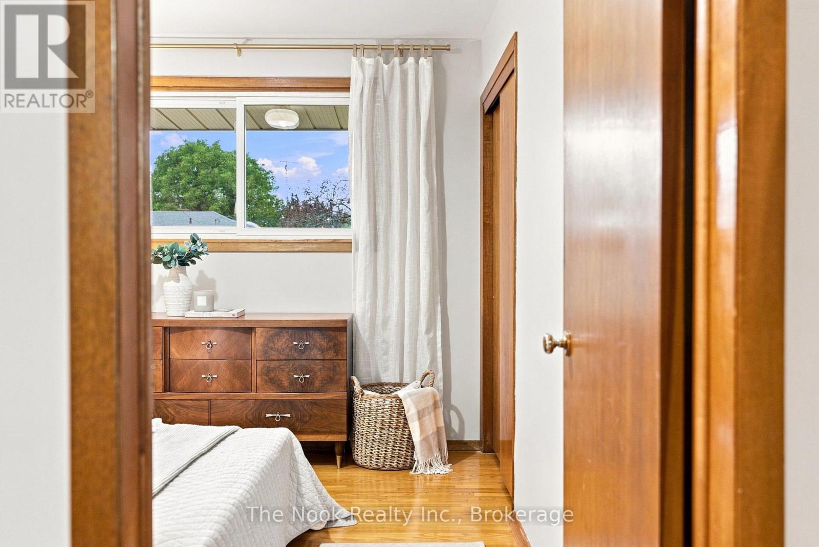 355 Ridgeway Avenue Property Photo 22