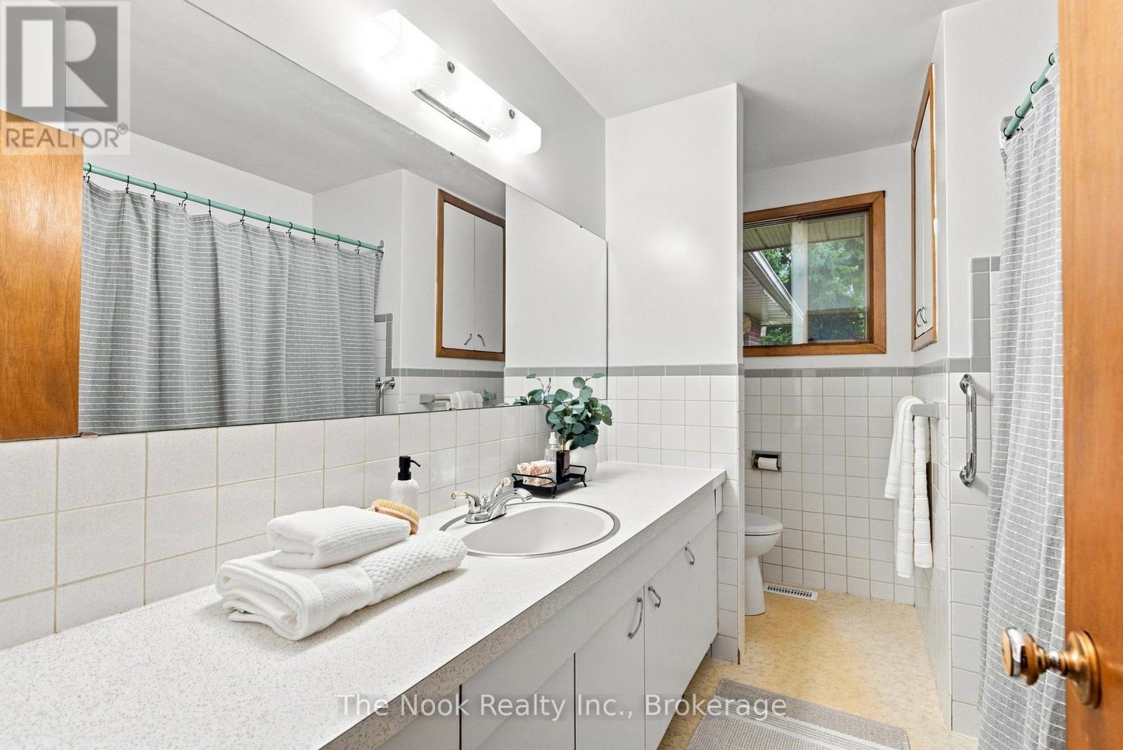 355 Ridgeway Avenue Property Photo 25