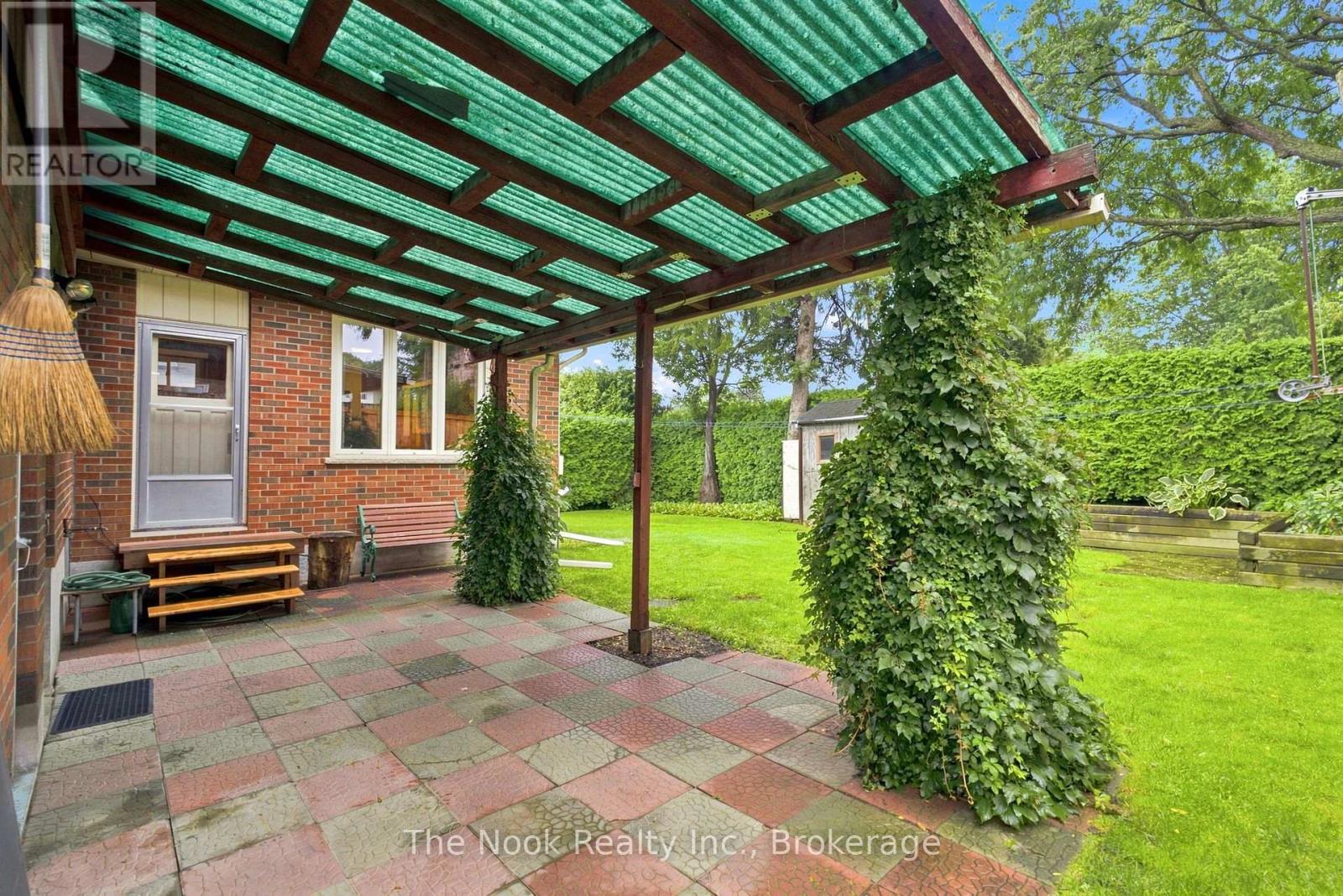355 Ridgeway Avenue Property Photo 43