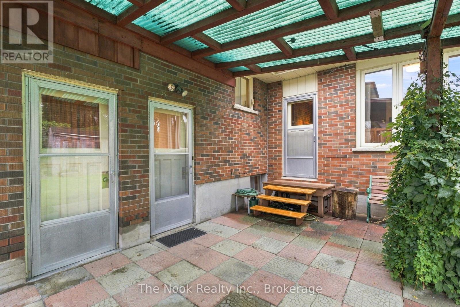 355 Ridgeway Avenue Property Photo 44