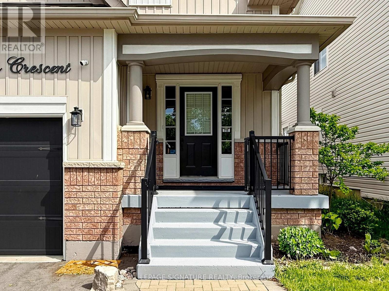 49 Kenilworth Crescent Property Photo 2