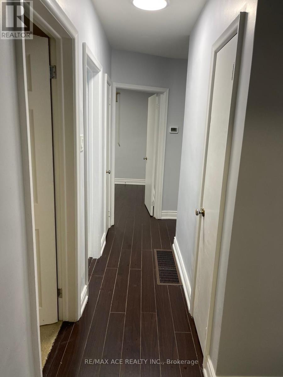 55 Brenda Crescent Property Photo 5