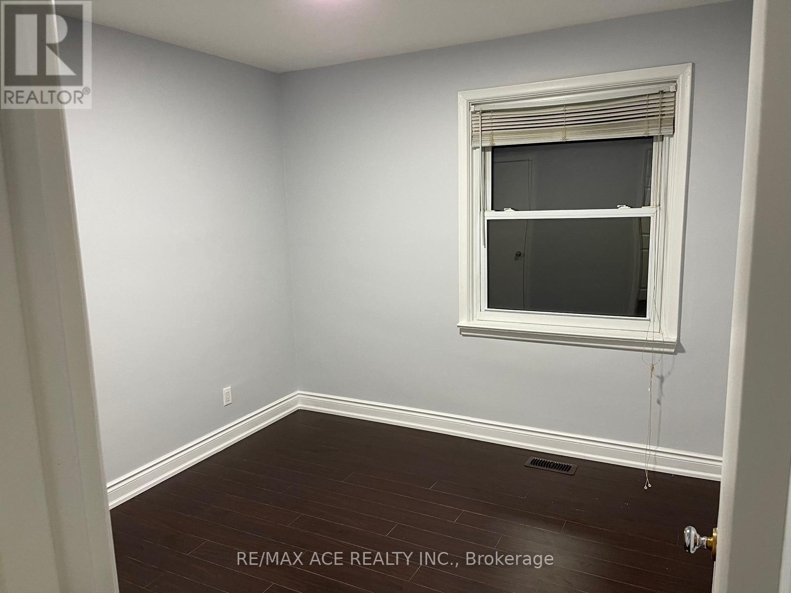 55 Brenda Crescent Property Photo 8