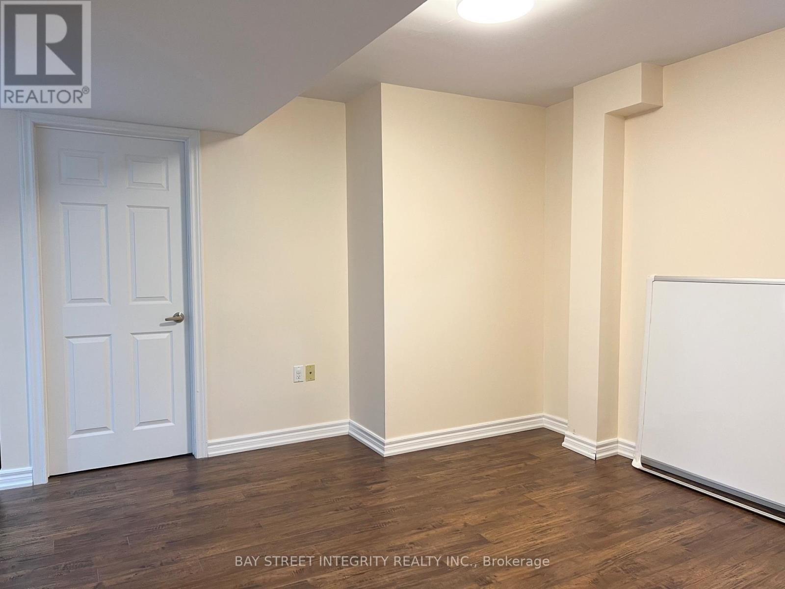 61 Morbank Drive Property Photo 8