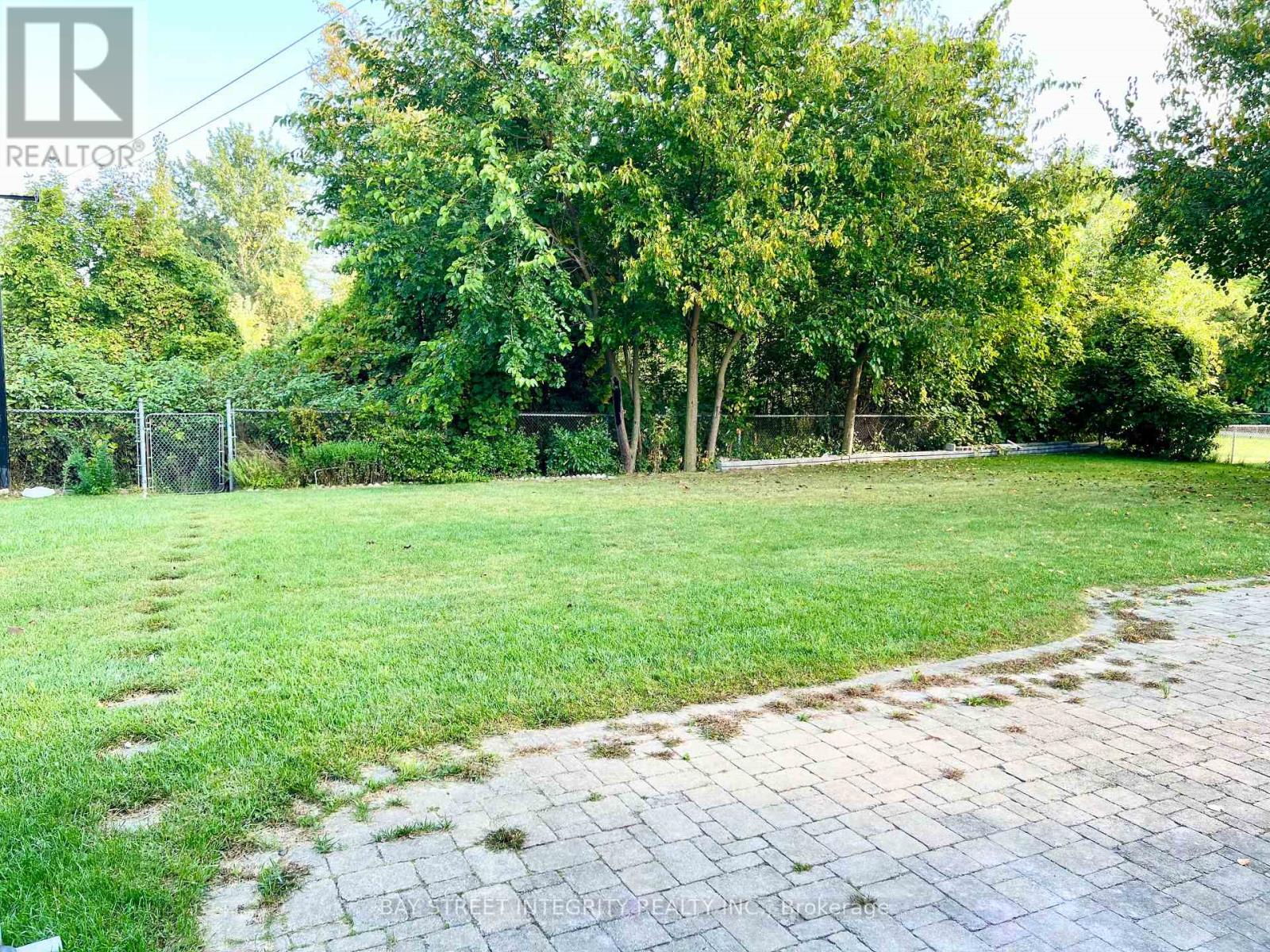 61 Morbank Drive Property Photo 13