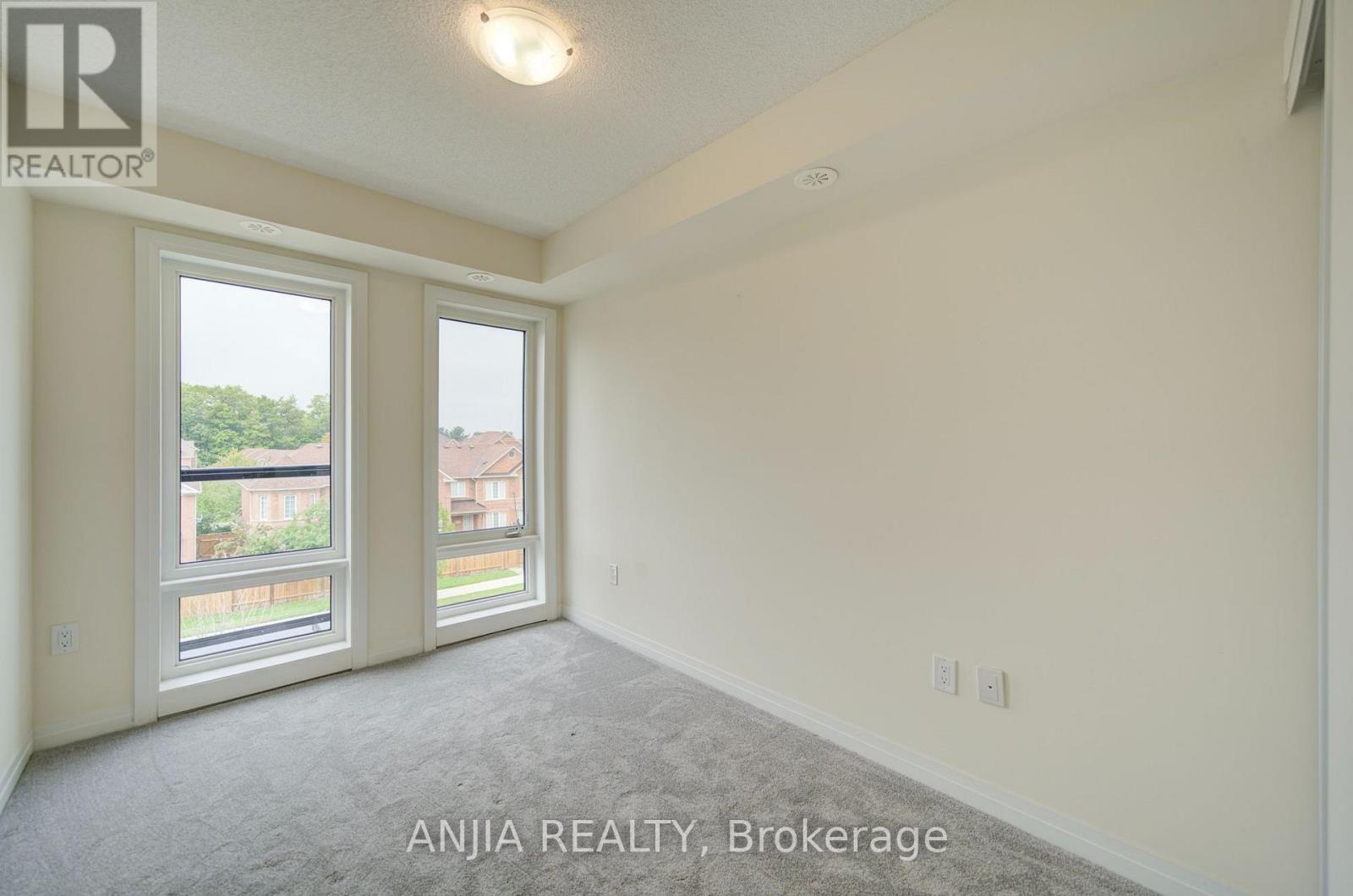 21 - 235 Mclevin Avenue Property Photo 17