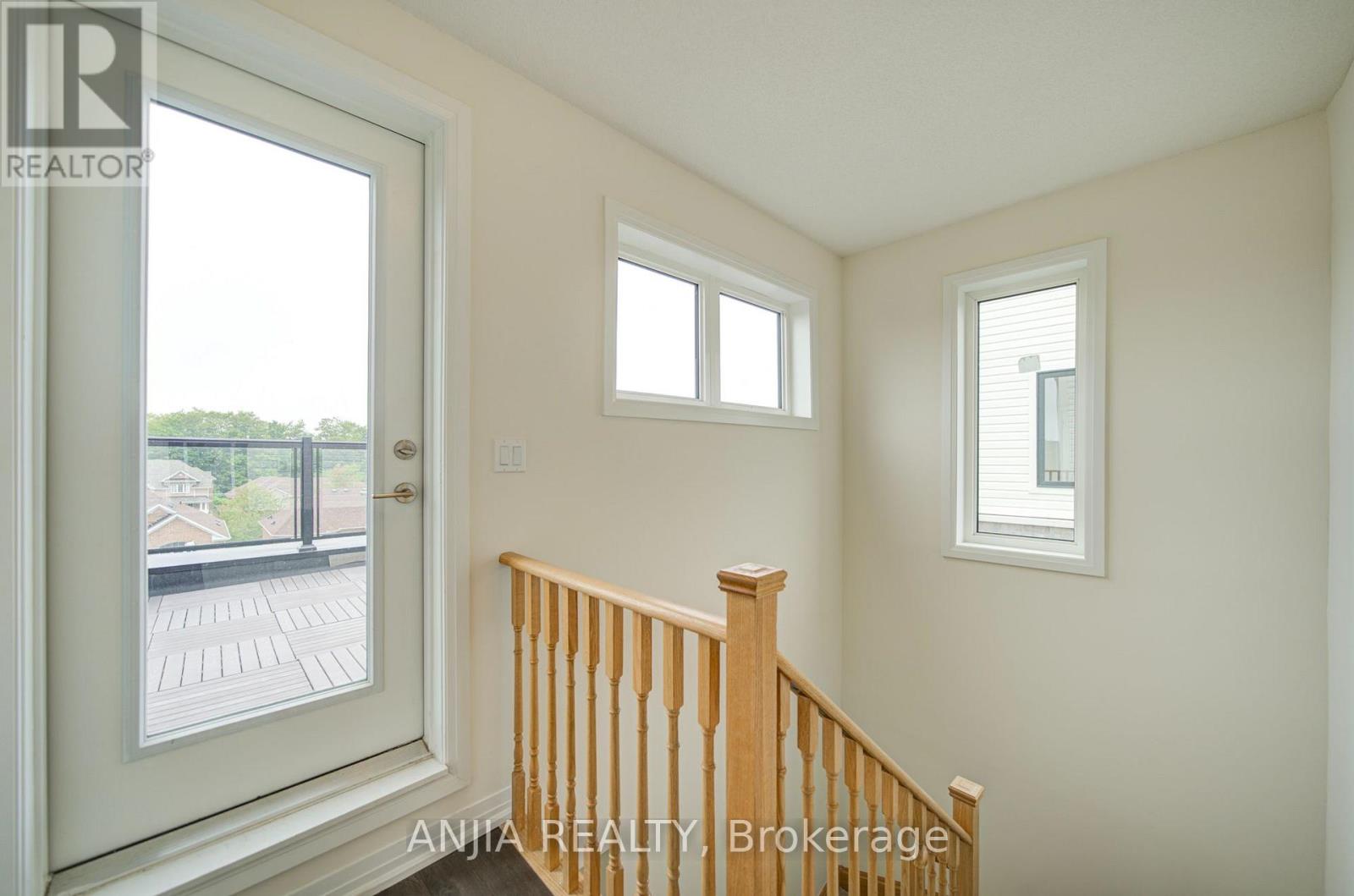 21 - 235 Mclevin Avenue Property Photo 21