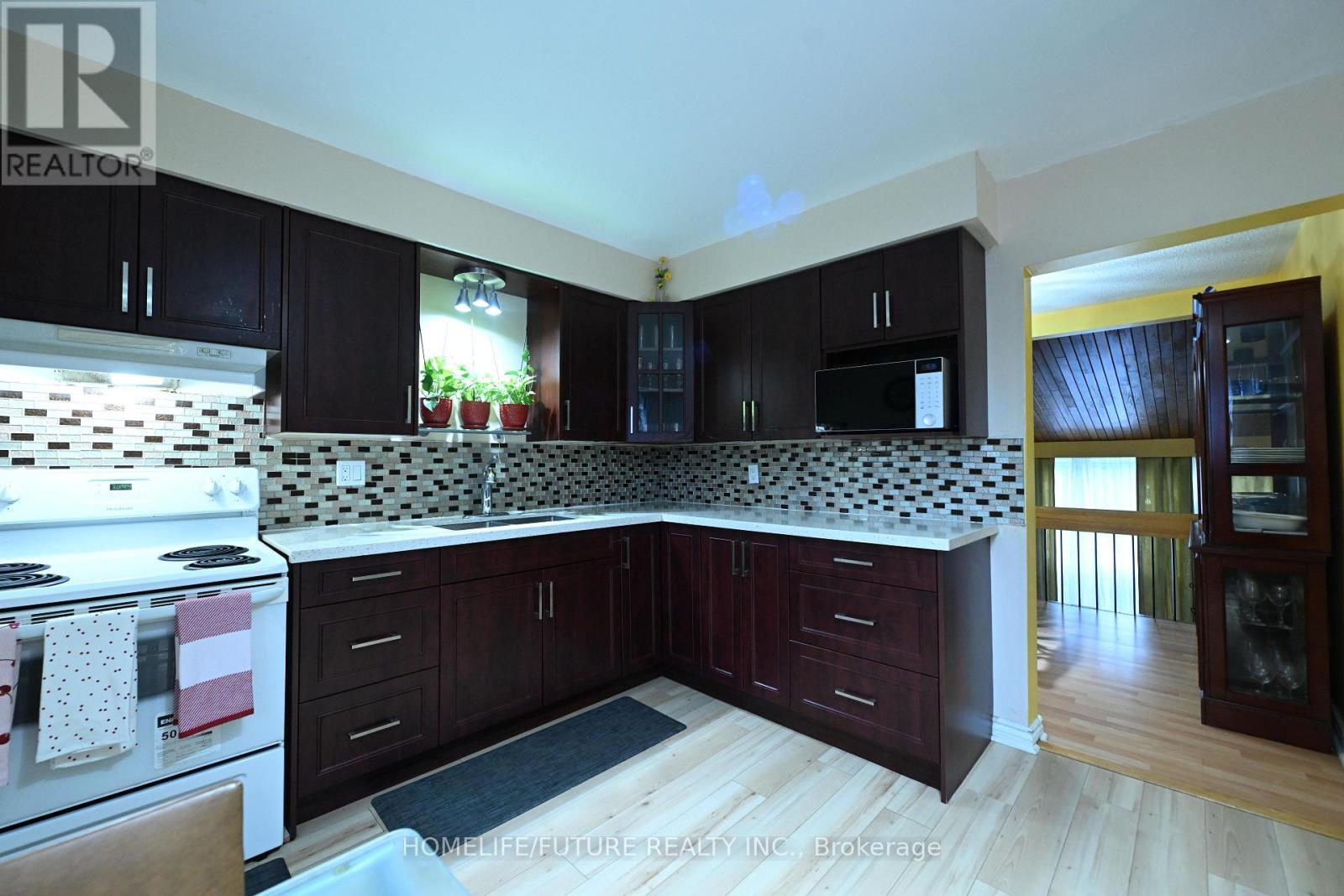 15 - 351 Military Trail Property Photo 3