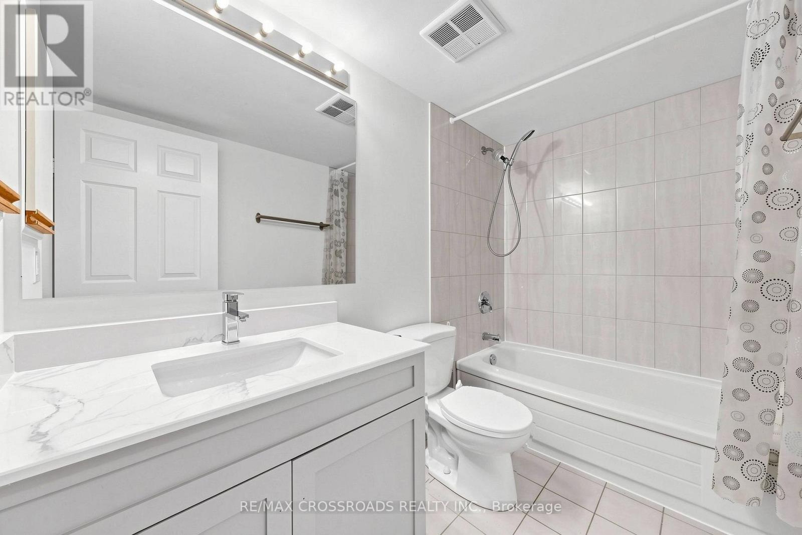 511 - 3233 Eglinton Avenue E Property Photo 26