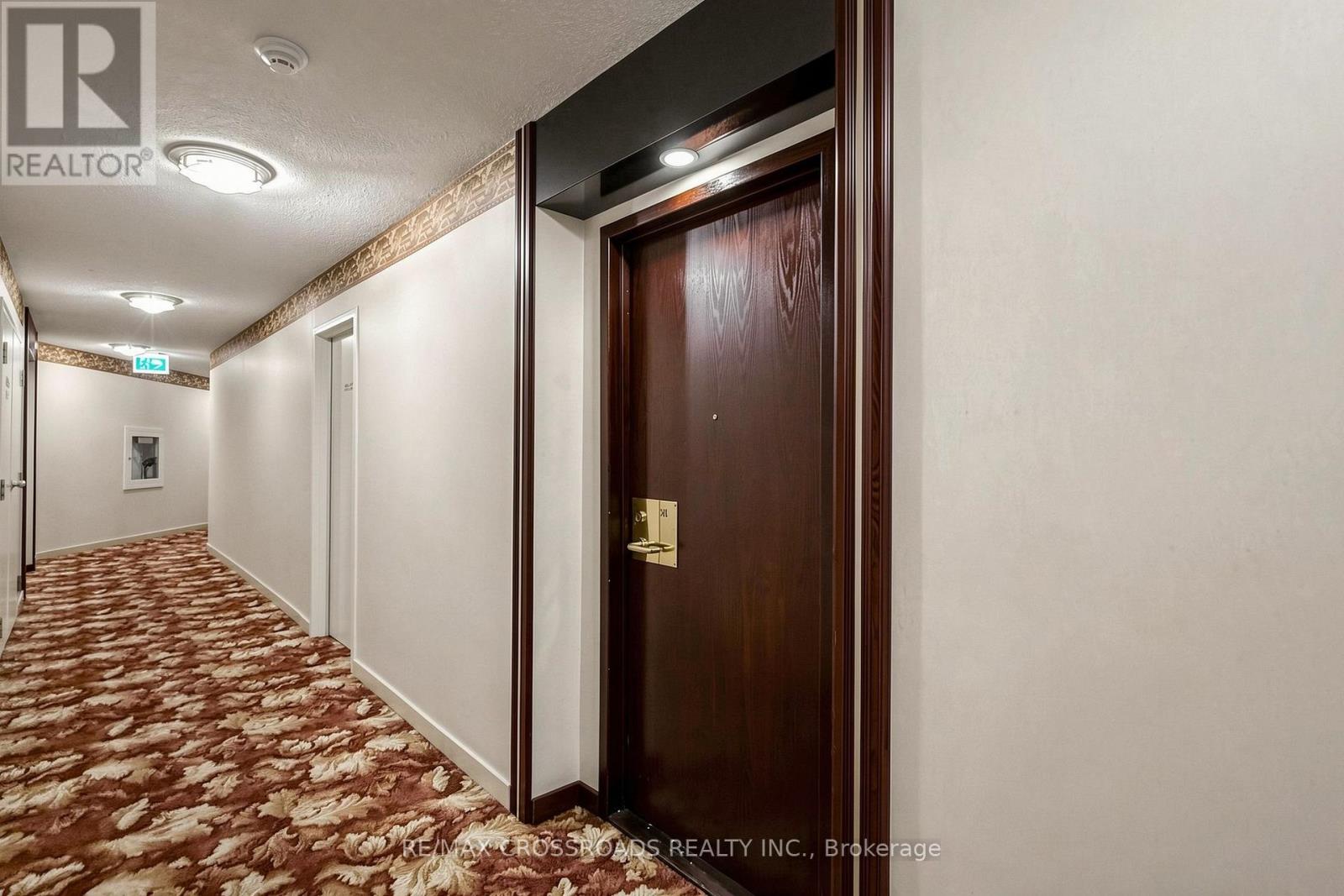 511 - 3233 Eglinton Avenue E Property Photo 30