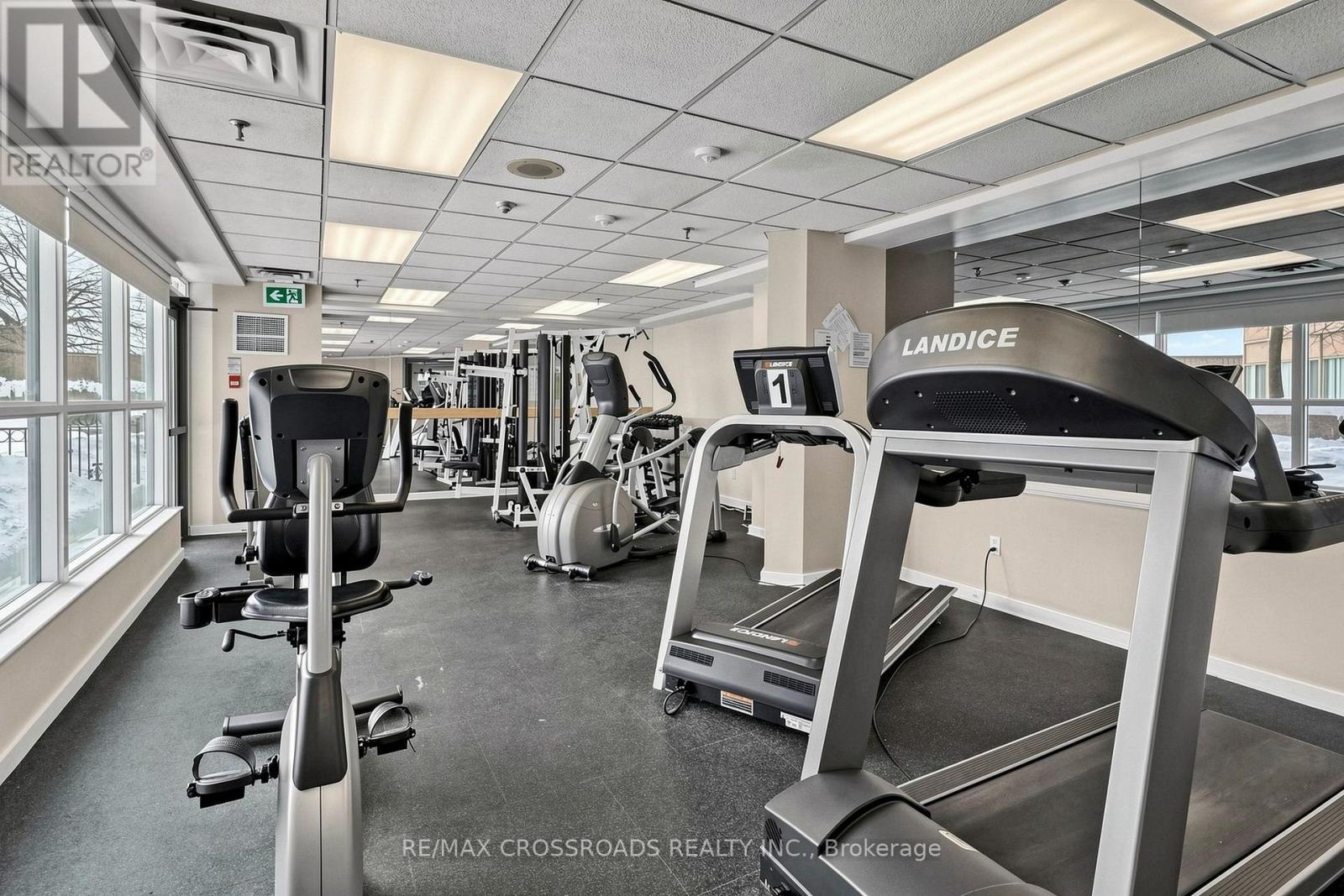 511 - 3233 Eglinton Avenue E Property Photo 32
