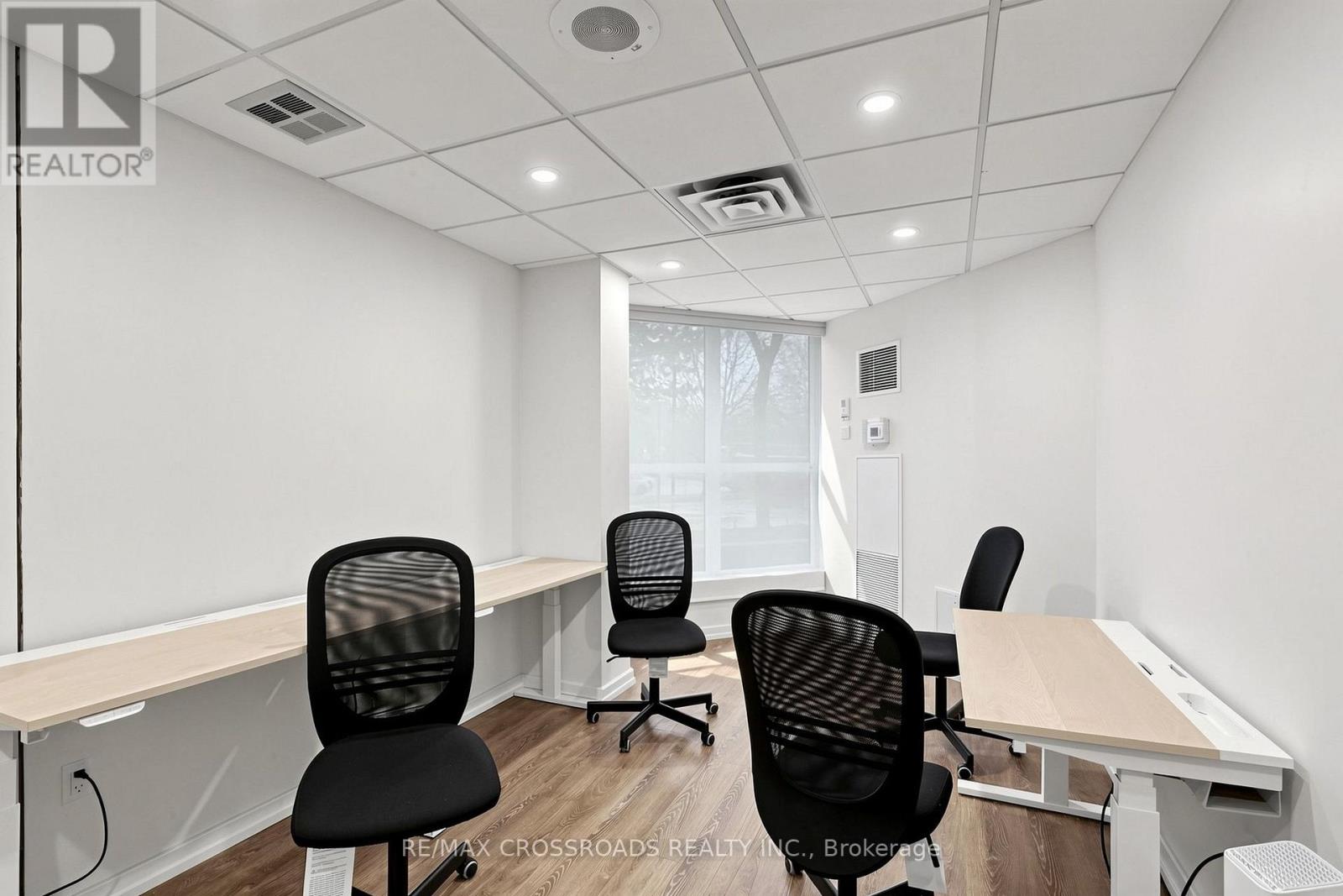 511 - 3233 Eglinton Avenue E Property Photo 37
