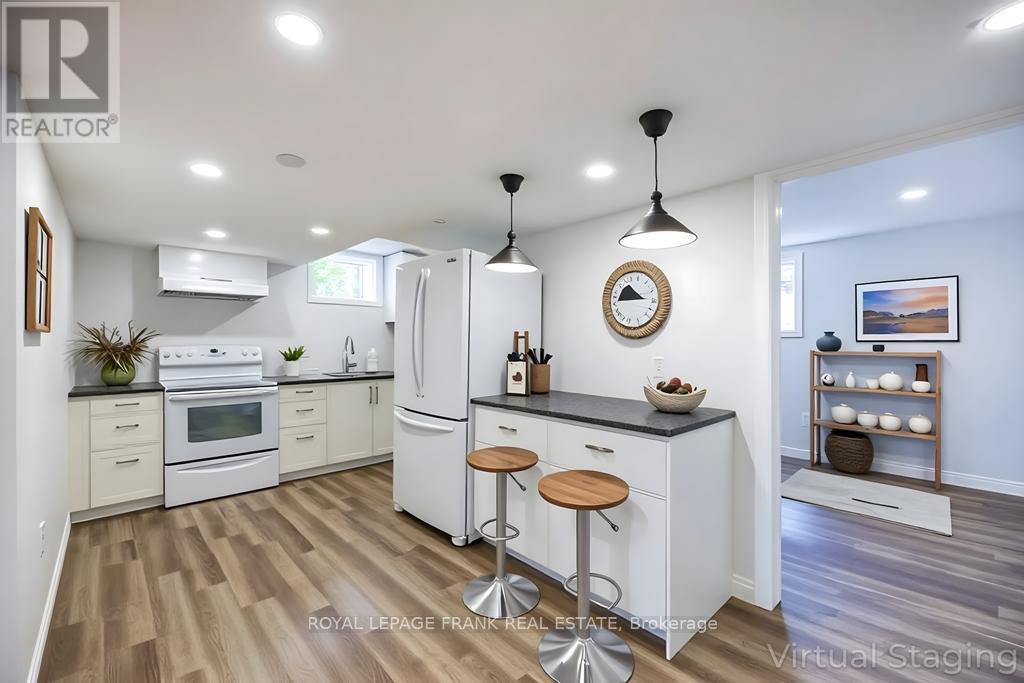 1695 Scugog Street Property Photo 31