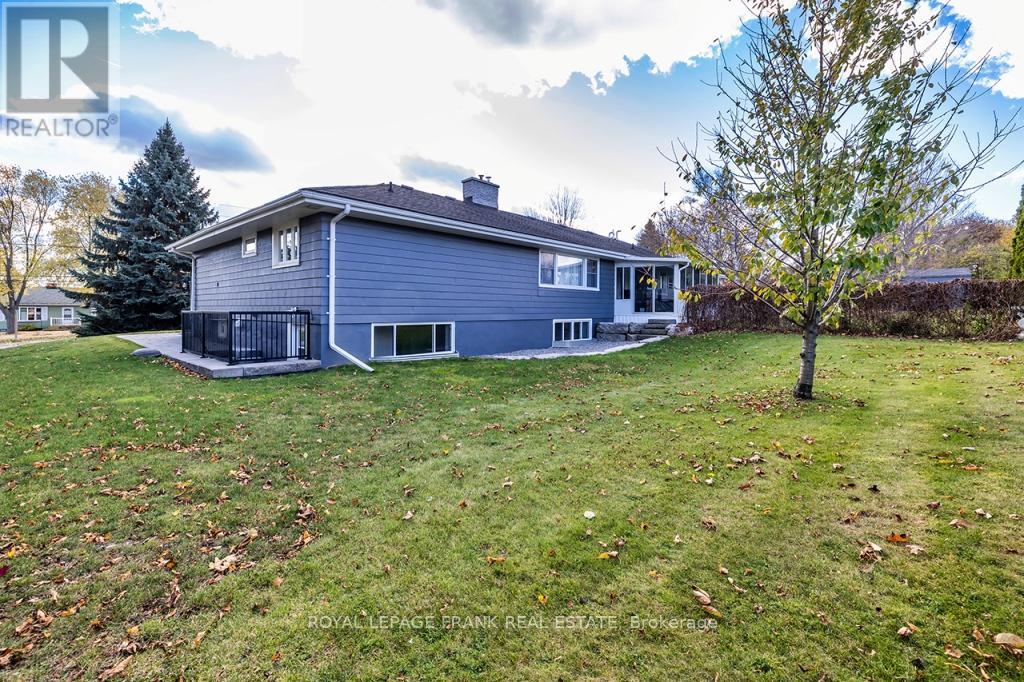1695 Scugog Street Property Photo 40