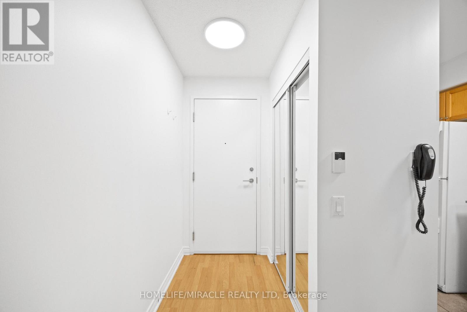 410 - 83 Borough Drive Property Photo 2