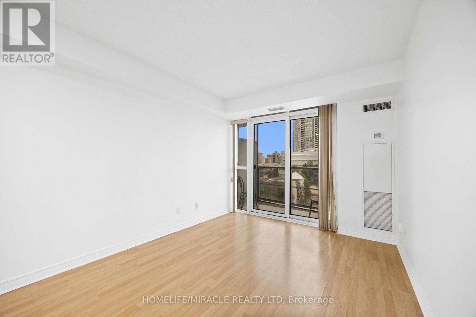 410 - 83 Borough Drive Property Photo 16