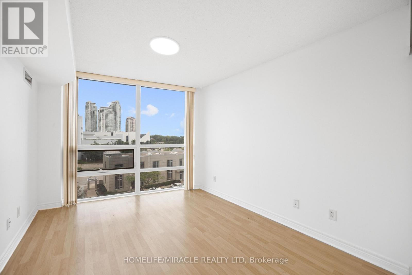 410 - 83 Borough Drive Property Photo 22