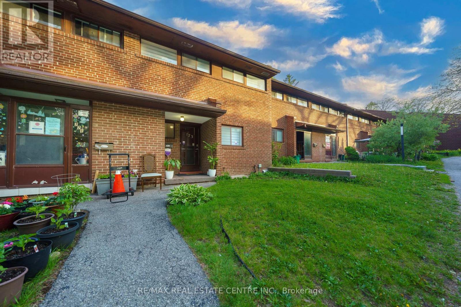 30 - 773 MILITARY TRAIL