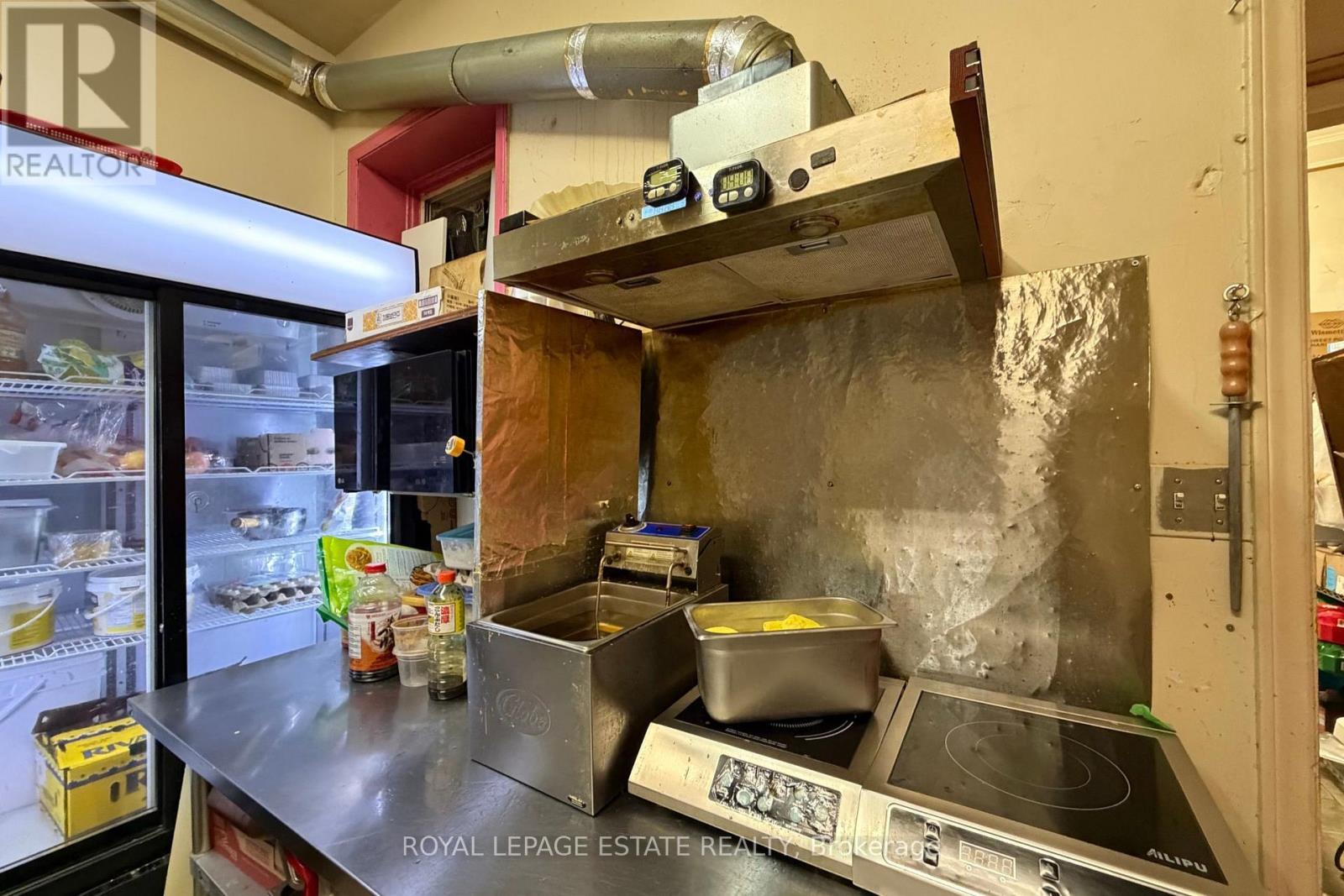 Main - 2231 Danforth Avenue Property Photo 5