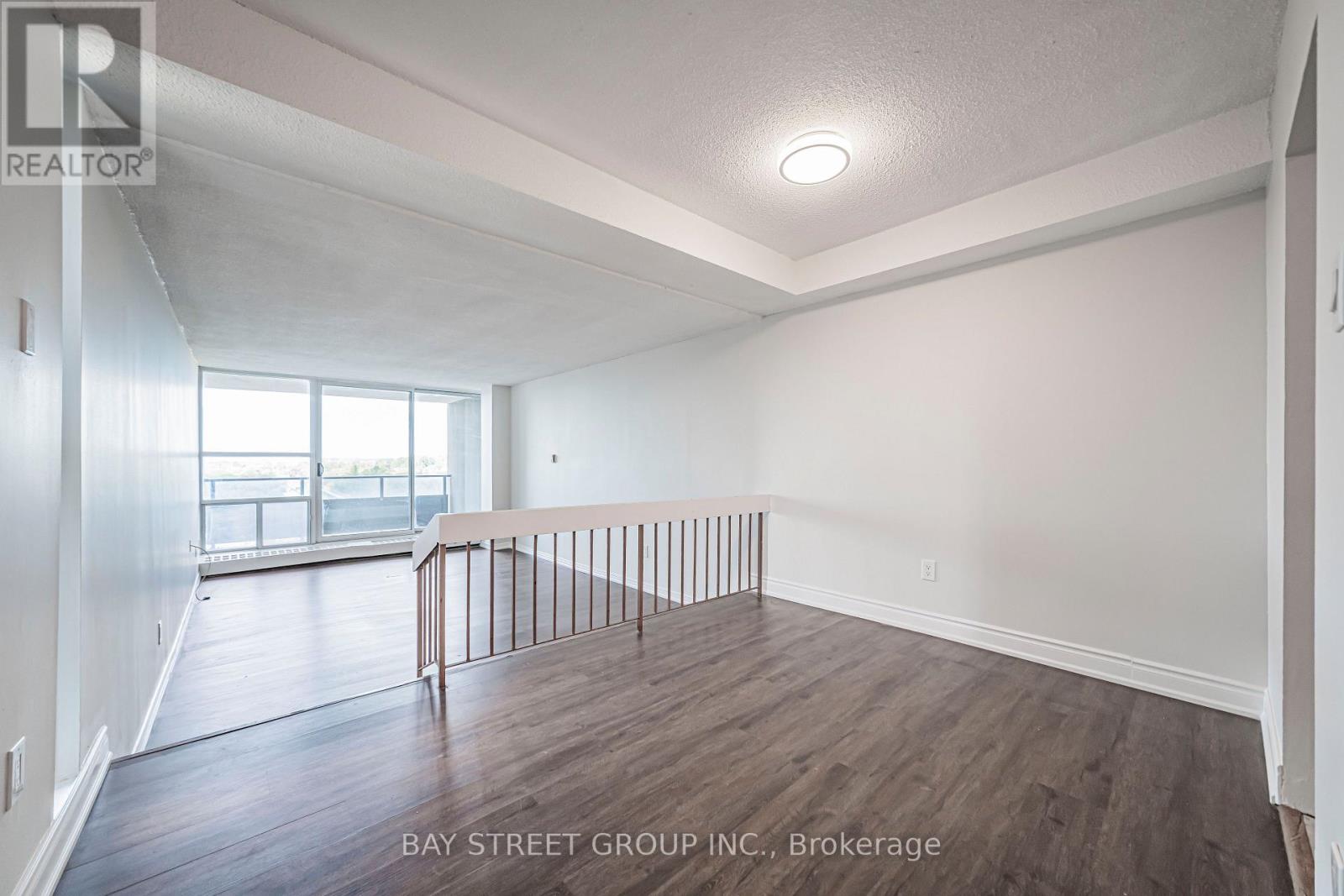 1401 - 4101 Sheppard Avenue E Property Photo 7