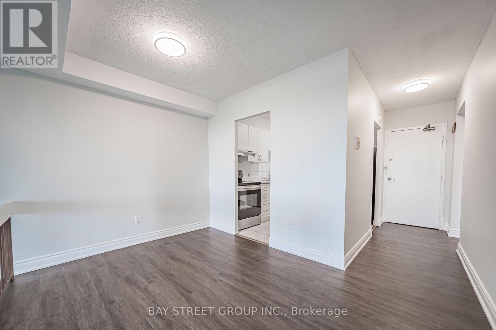 1401 - 4101 Sheppard Avenue E Property Photo 8