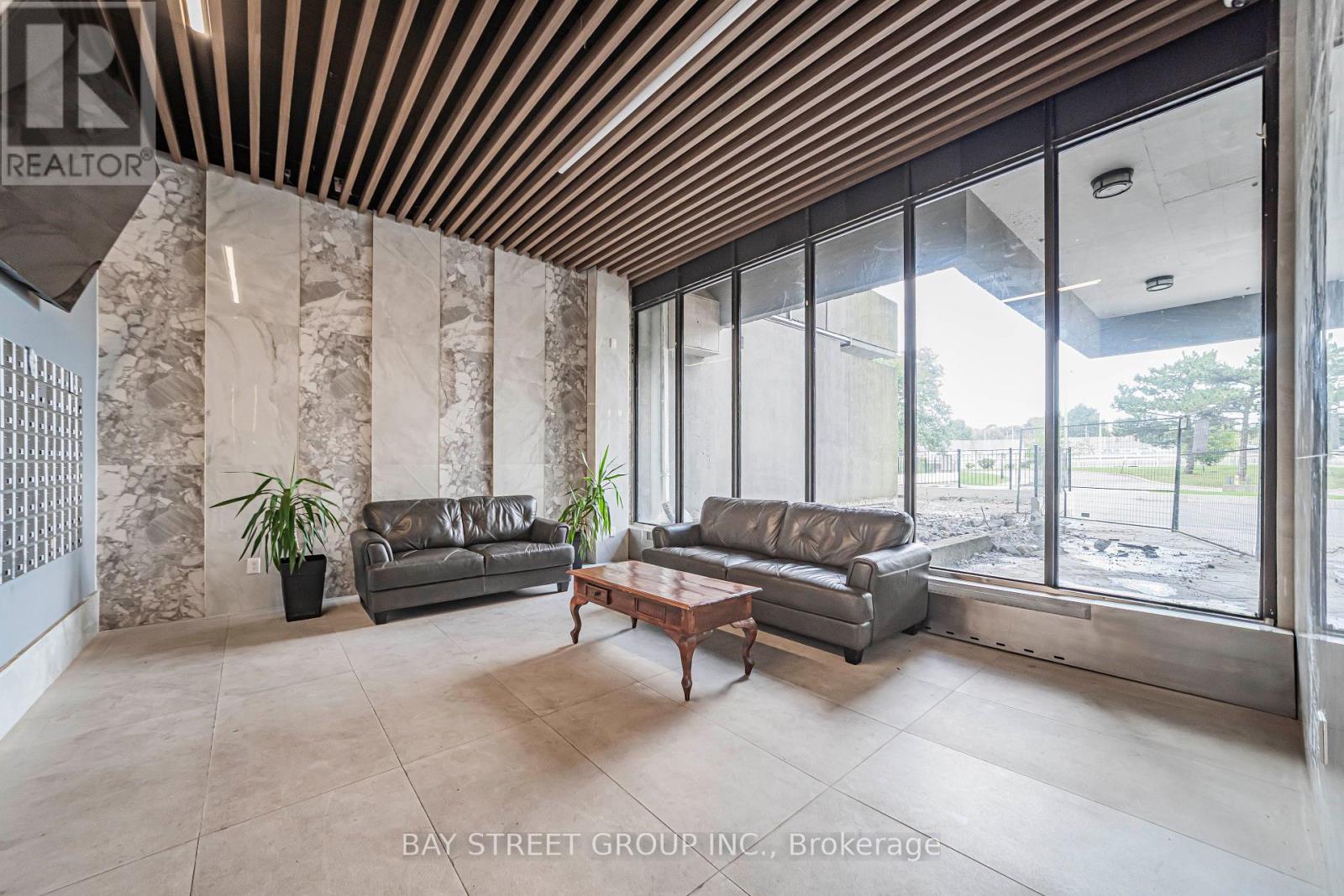 1401 - 4101 Sheppard Avenue E Property Photo 30
