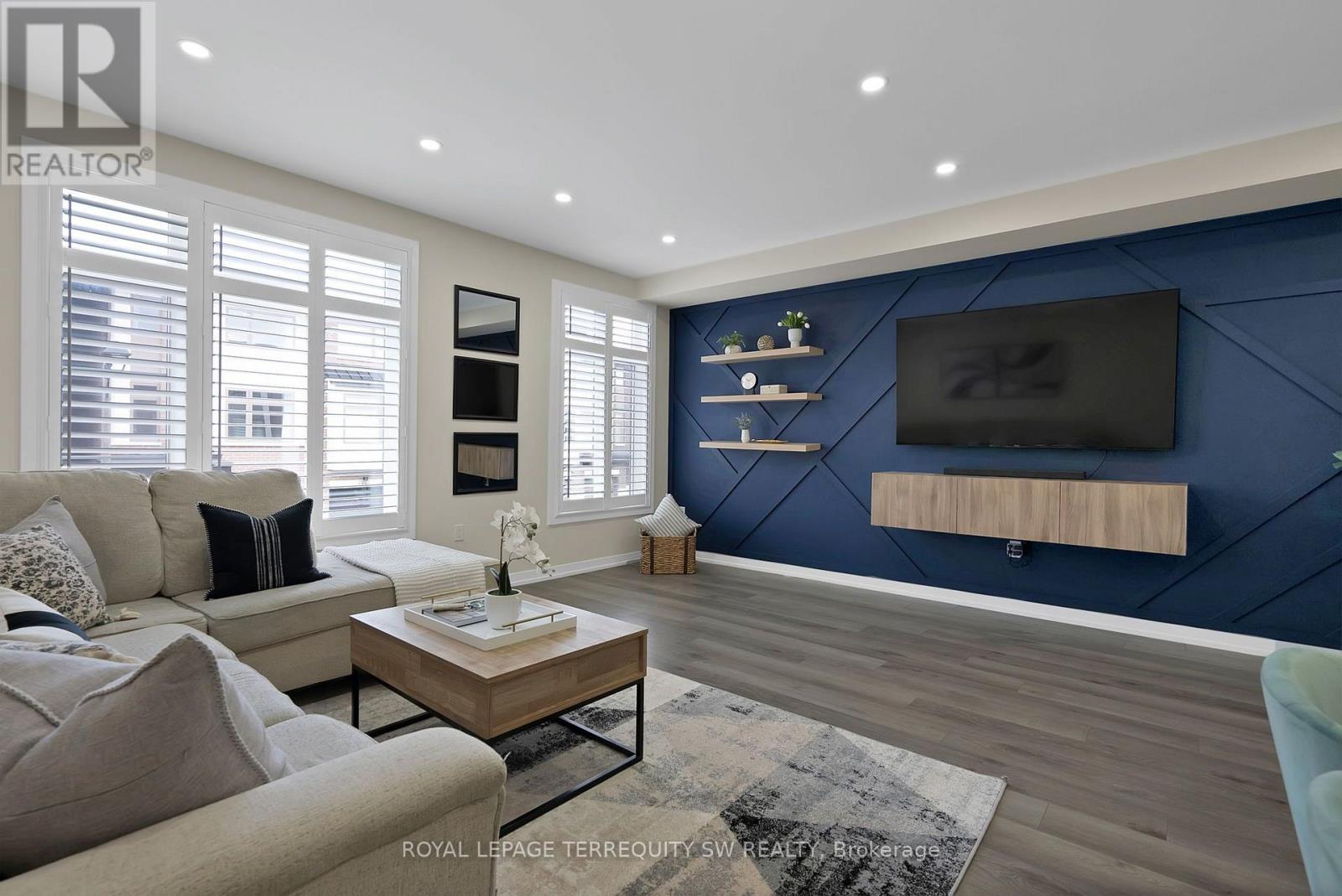 603 - 250 Finch Avenue Property Photo 1